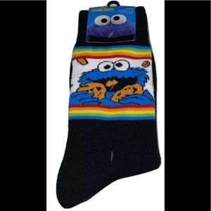 Cookie Monster Crew Socks 2 Pair Men 6.5-12 Black Rainbow Sesame Street Muppets